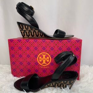 Tory Burch Black Leather Wedges Sz 8 M6